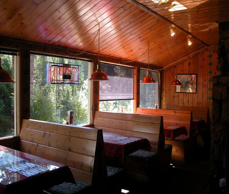 Strawberry Inn Exterior photo