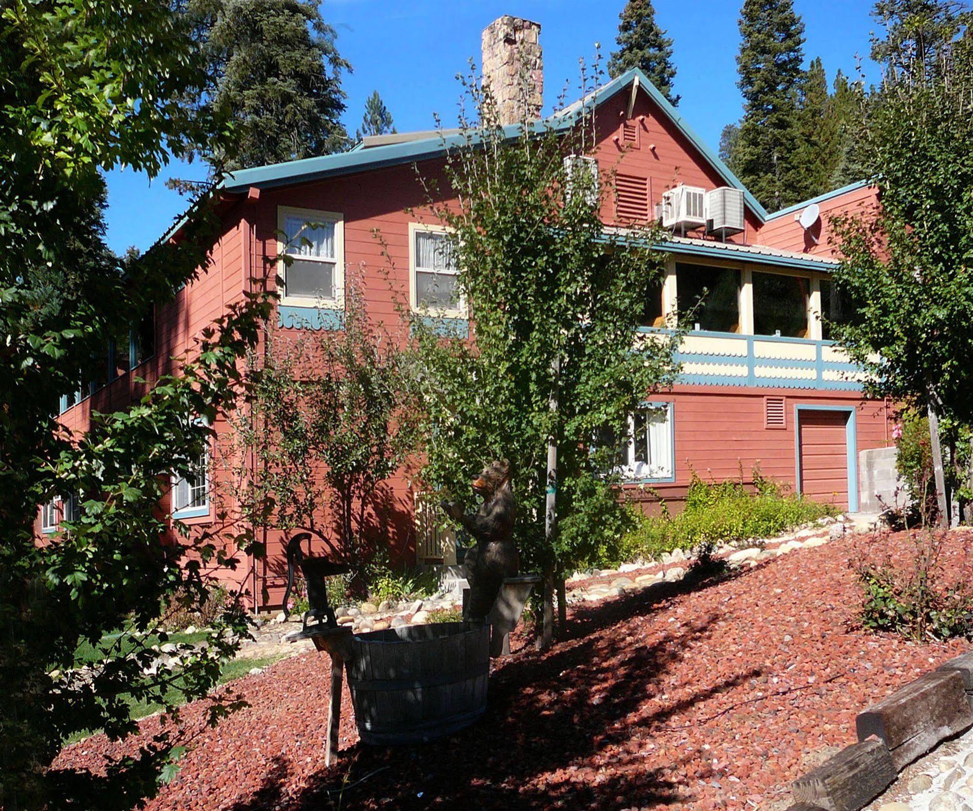 Strawberry Inn Exterior photo